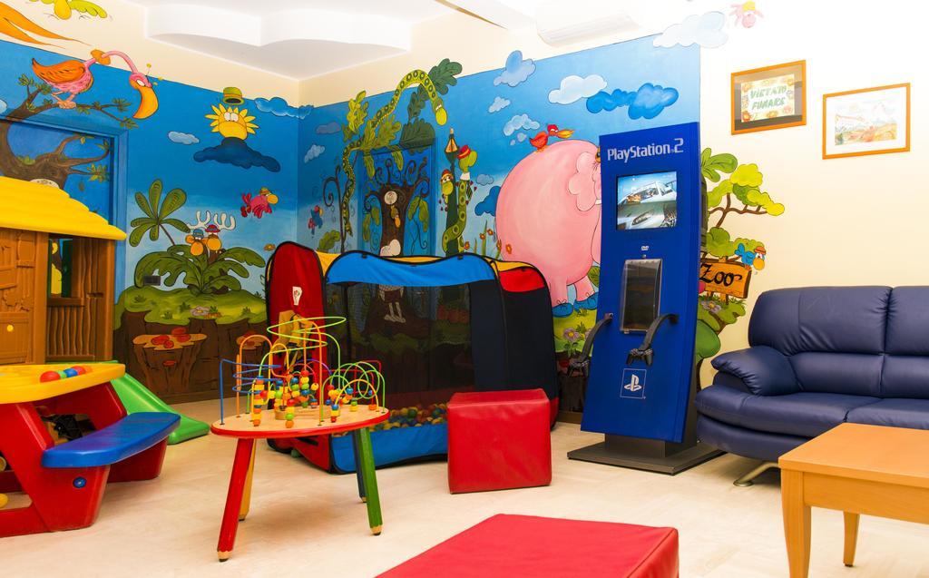 Hotel Al Prater Lignano Sabbiadoro Buitenkant foto