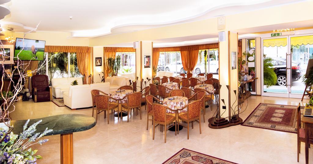Hotel Al Prater Lignano Sabbiadoro Buitenkant foto